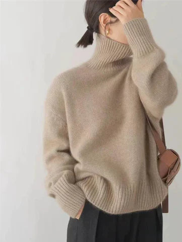 Clotilde | Pull Col Roulé Intemporel